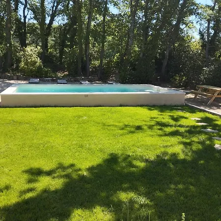 Les Cheneslierres Panzió